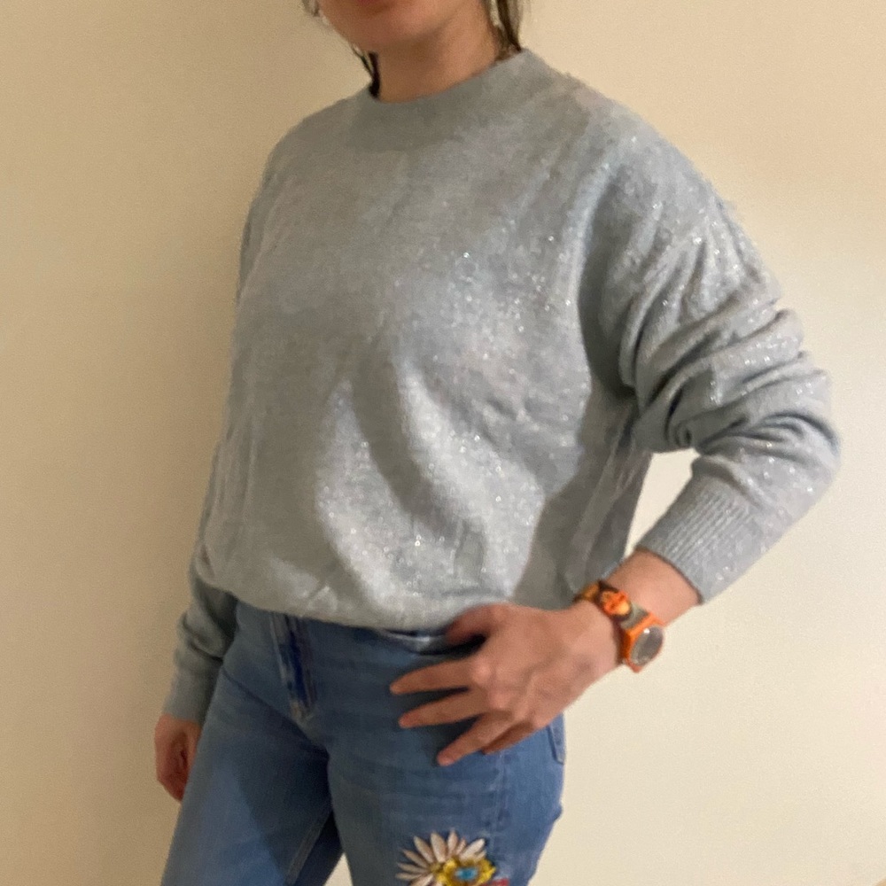 H&M Sweater - Picture 4 of 6